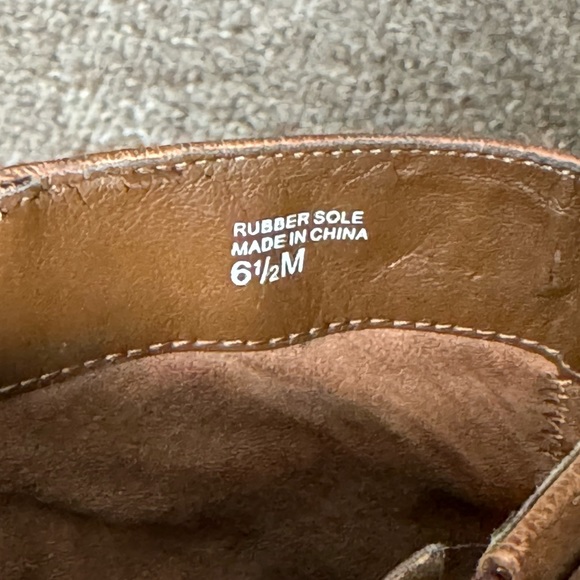 Ann Taylor Brown Chunky Heel Booties, Women’s 6.5 - Picture 4 of 7